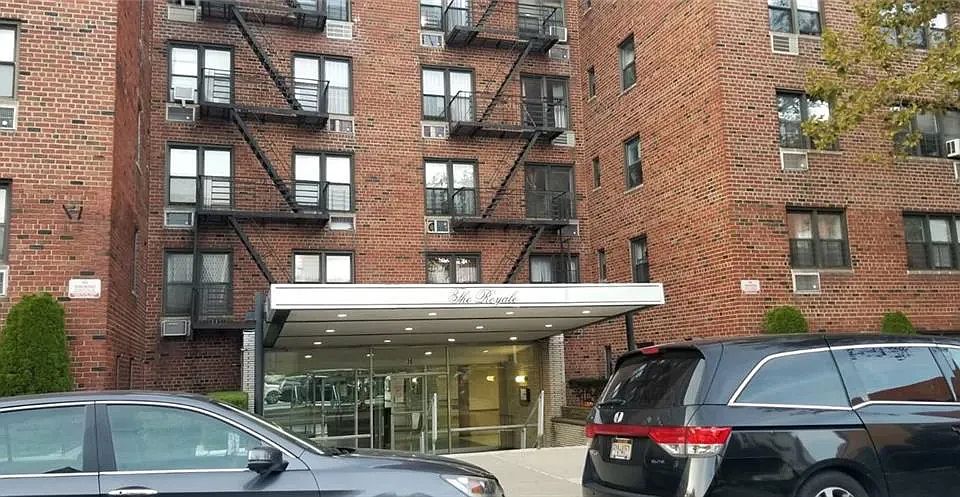 1st image of 30 Bay 29 St #1