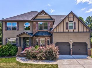2865 Village Park Dr E, Ellenwood, GA 30294