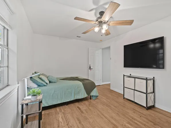(undisclosed Address), Garland, TX 75041