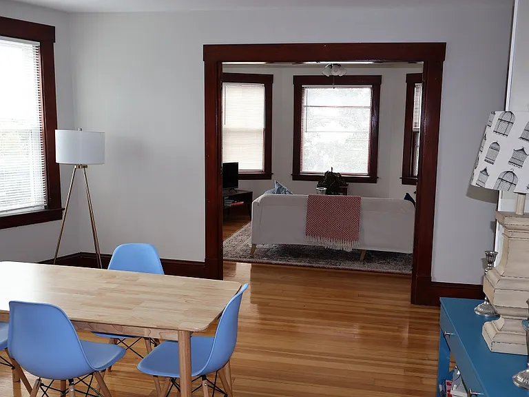 3 Warren St #3 — Photo 2