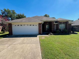 112 Woodbrook Ct, Longview, TX 75604