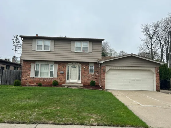 25790 Madden St, Taylor, MI 48180