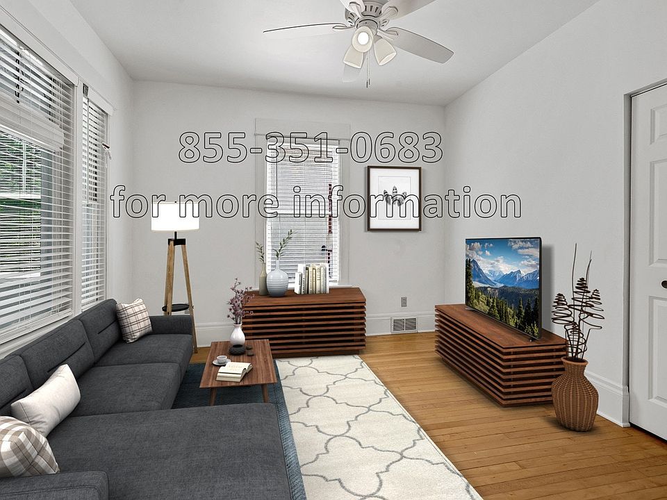 Front bedroom/additional living space/den