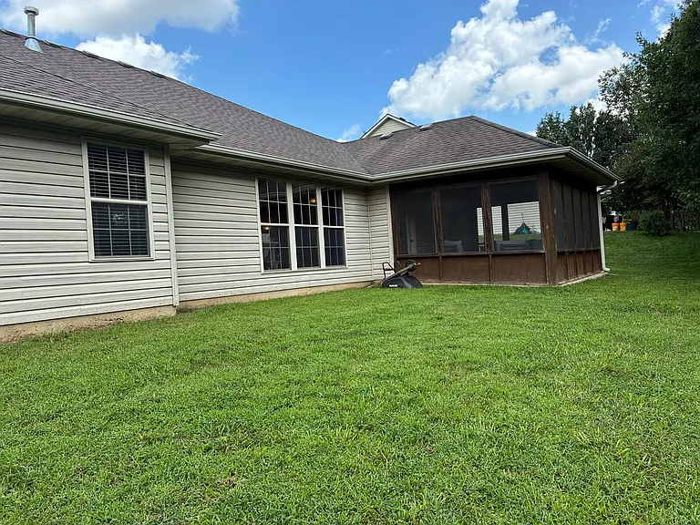 400 Sea Eagle Dr — Photo 2