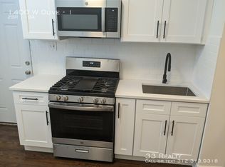 1400 W Olive Ave #1, Chicago, IL 60660