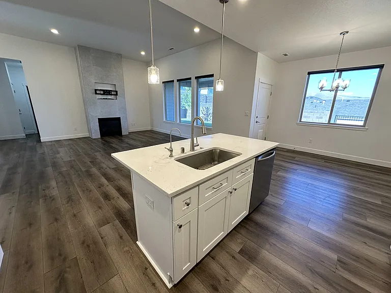 707 Athens Dr — Photo 19
