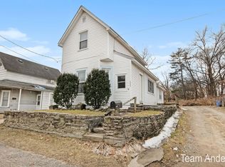 1253 Dover Pl NW, Grand Rapids, MI 49504