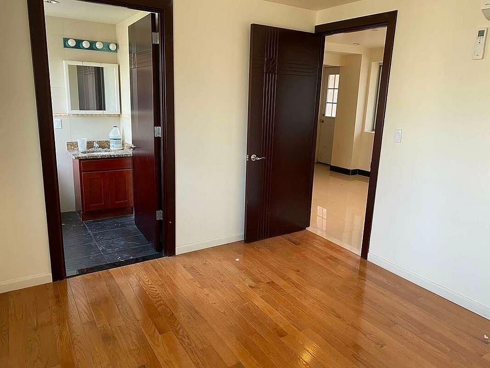 2nd image of 92 Canal St #4A