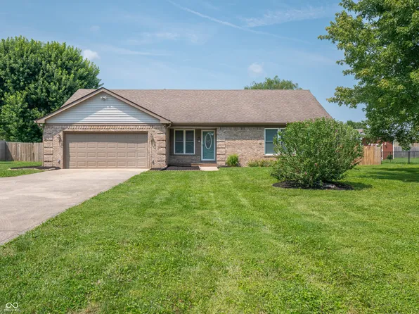 3800 E Centenary Rd, Mooresville, IN 46158