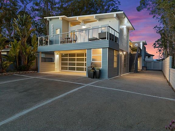 3rd image of 22825 E Cliff Dr