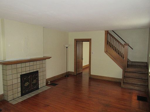 3rd image of 72-74 W Patterson Ave