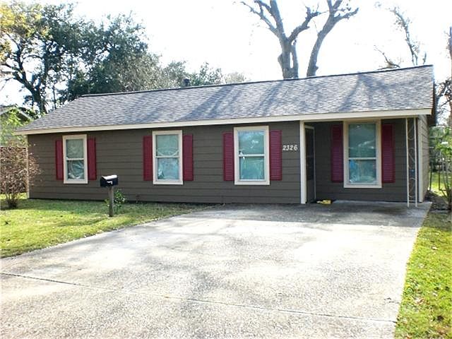 1st image of 2326 Estate Dr