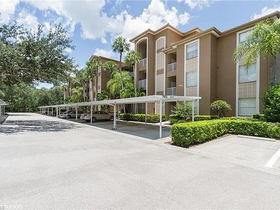 3rd image of 7525 Stoneybrook Dr APT 946