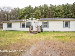 4562 Hanes Rd, Vassar, MI 48768