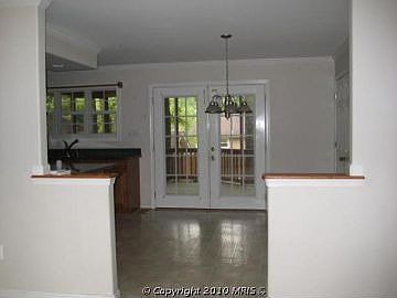 3rd image of 306 Bowen Dr