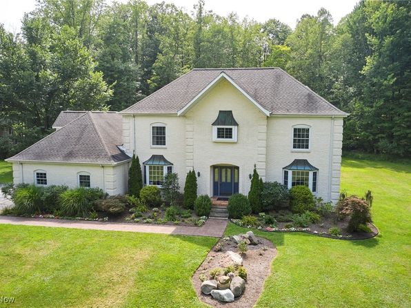 11950 Girdled Rd, Concord, OH 44077