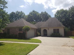 102 River Birch Dr, Lafayette, LA 70508