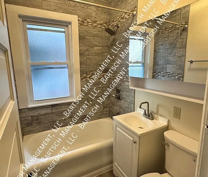 3279 S Pine Ave — Photo 10