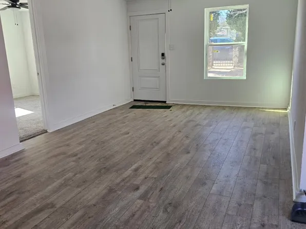 2426 S Tyler St, Dallas, TX 75224