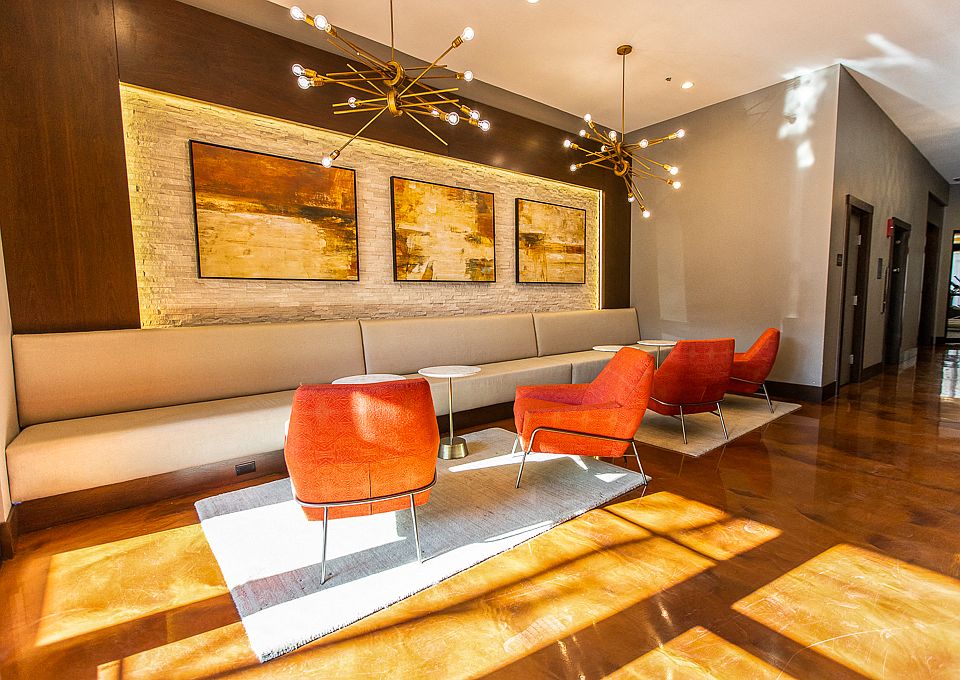 OA Lux 1650 Adams Lobby