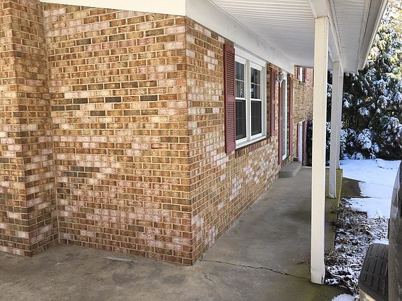 4th image of 2821 Wildwood Ct