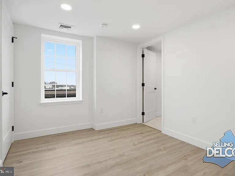 100 W Front St #3A — Photo 17