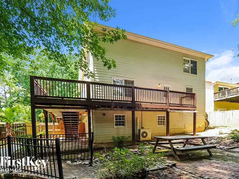 4945 Bent Creek Ct — Photo 14