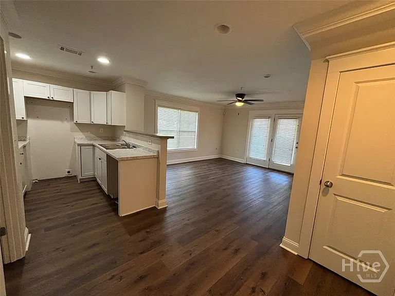 1035 Barnett Shoals Rd #1025 — Photo 4
