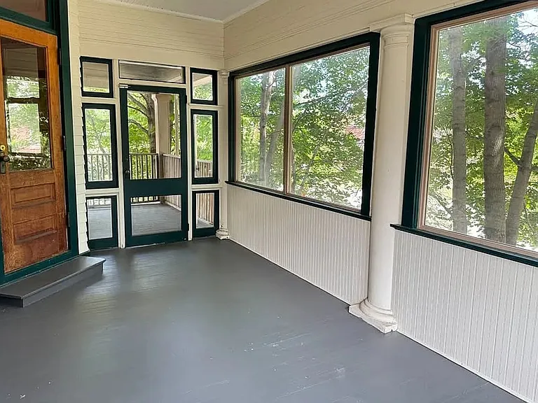 205 N 18th Ave E — Photo 16