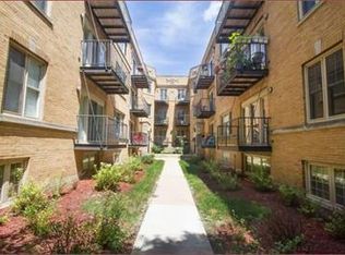 1468 E 69th St APT 3, Chicago, IL