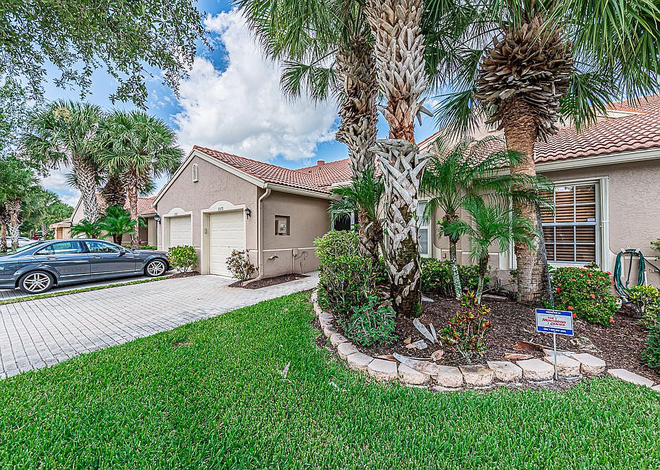 1st image of 8578 Logia Cir