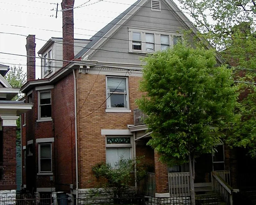 327 W McMillan St #2