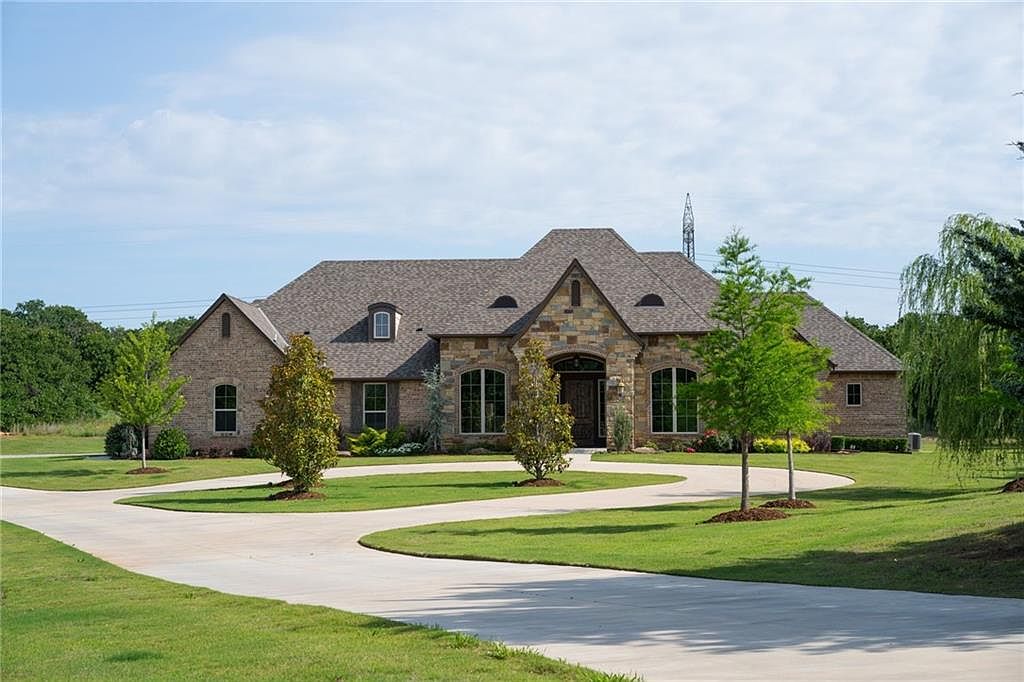 7301 Tangle Vine Dr, Edmond, OK 73034 | Zillow