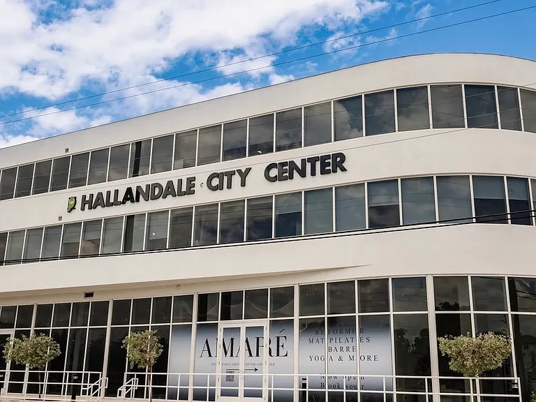 Hallandale City Center — Photo 12
