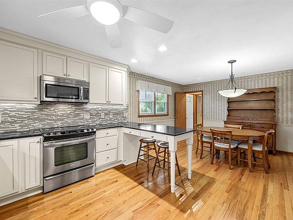 4th image of 1355 McGowan Blvd