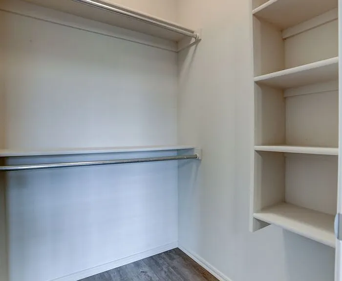 2420 W Imperial Ct — Photo 25