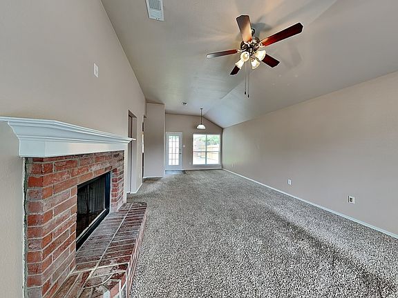 3rd image of 2025 Hollow Creek Dr