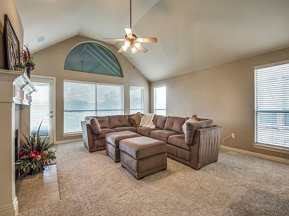 4th image of 11701 Cape Royal Ln