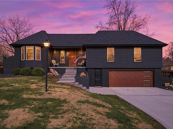 2nd image of 209 Saponi Ln