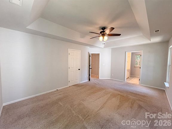 4th image of 2916 Pinewood Hill Dr