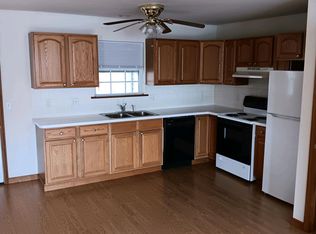 102 New Hurbane St APT D, Kingston, PA 18704