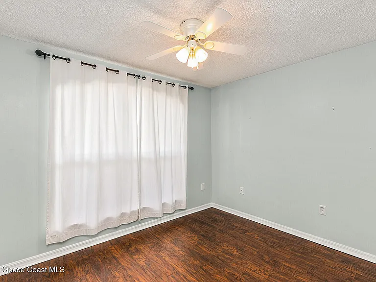 2152 Spring Creek Cir NE — Photo 11
