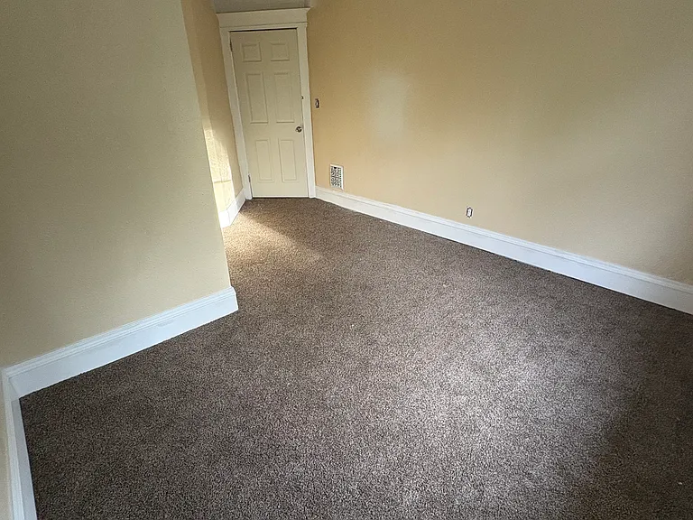 2420 Fulton St — Photo 9