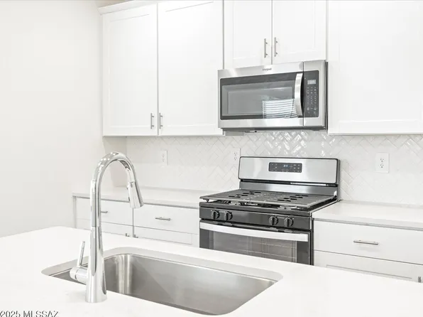 6751 E Via Del Cantillo, Tucson, AZ 85756