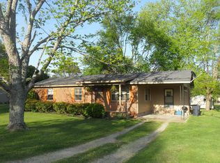 93 Adams Ave, Rainsville, AL 35986