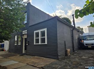 2215 Grier Ave, Linden, NJ 07036