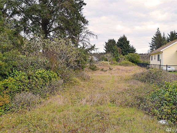 5th image of 318 Point Brown Ave SE