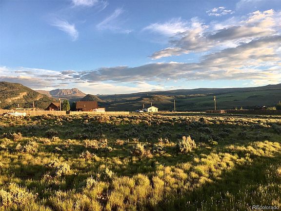 4th image of 110 County Road 1018