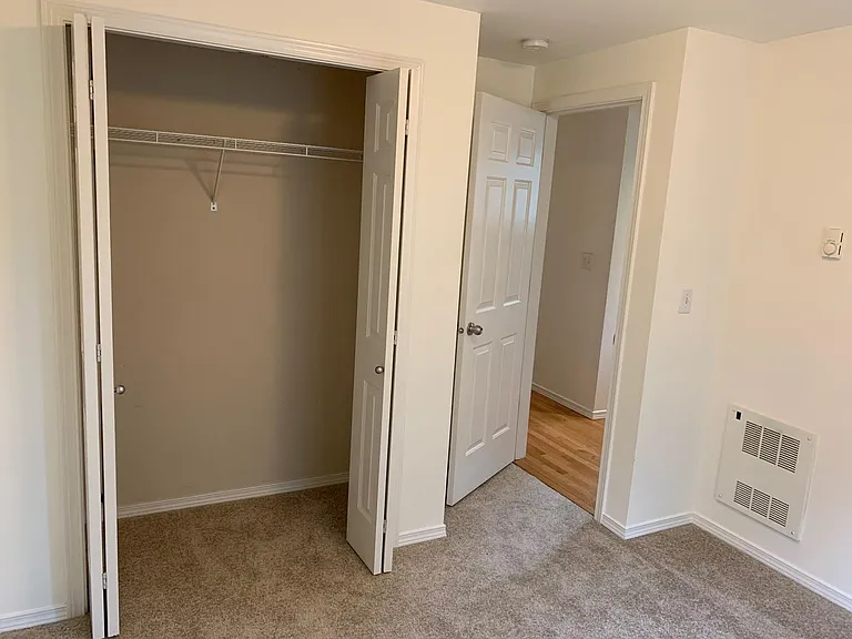 443 NE Ravenna Blvd #C — Photo 23