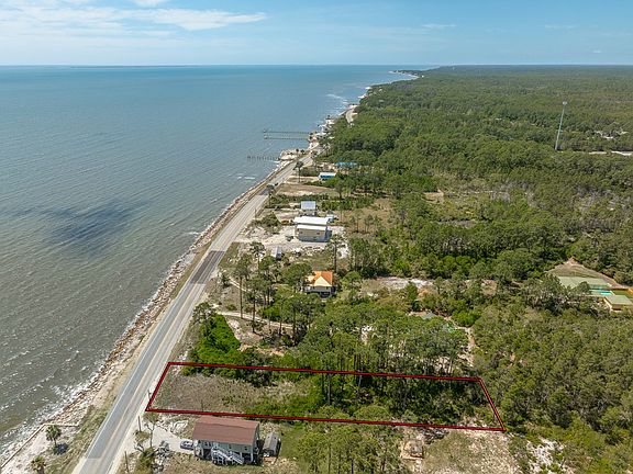 3rd image of 2167 Highway 98 W
